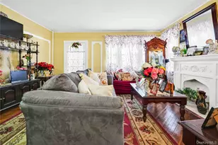 134-31 229th St, Springfield Gardens, NY 11413 - Photo 8