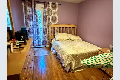 203 Willow Lane, Valley Stream, NY 11580 - Photo 6