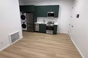 74-45 62nd St, Glendale, NY 11385 - Photo 4