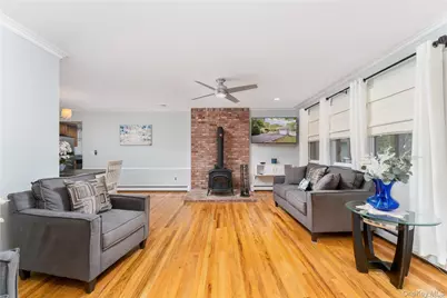 8 Wakeman Court, Hampton Bays, NY 11946 - Photo 16