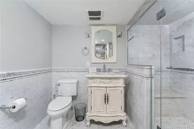 8 Wakeman Court, Hampton Bays, NY 11946 - Photo 16