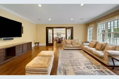 1 Garden Road, Scarsdale, NY 10583 - Photo 12