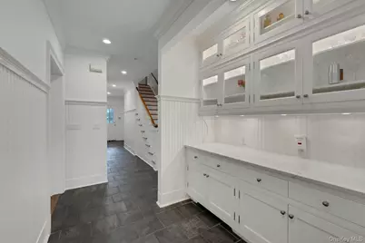 1 Garden Road, Scarsdale, NY 10583 - Photo 10