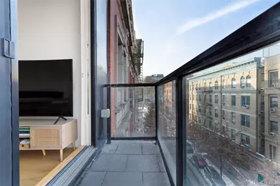 310 W 114th Street #7, New York, NY 10026 - Photo 4