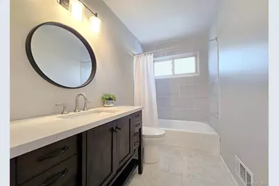 19 University Drive, Ronkonkoma, NY 11779 - Photo 8