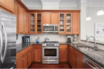 127 W Main Street #205, Tarrytown, NY 10591 - Photo 12