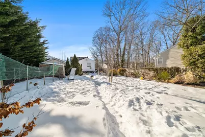 342 Revilo Avenue, Shirley, NY 11967 - Photo 36