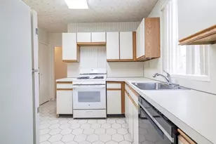 280 Atlantic Ave, East Rockaway, NY 11518 - Photo 6