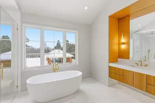 120 Halsey Ln, Bridgehampton, NY 11932 - Photo 28