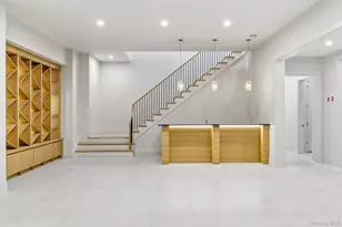 120 Halsey Ln, Bridgehampton, NY 11932 - Photo 38