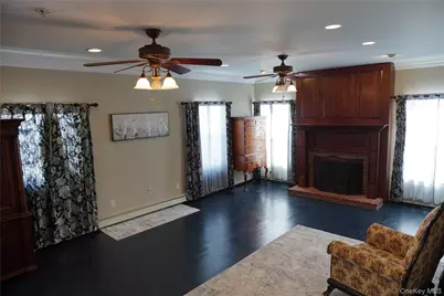 21 Potter Street, Patchogue, NY 11772 - Photo 6