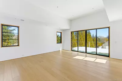 50 Tuckahoe Lane, Southampton, NY 11968 - Photo 28