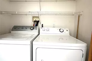 211 Falcon Ct, Poughkeepsie, NY 12603 - Photo 24