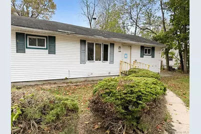 108 Suffolk Avenue, Brentwood, NY 11717 - Photo 2