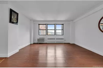 579 W 215th Street #7C, New York, NY 10034 - Photo 2