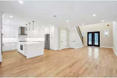 351 Concord Avenue, East Meadow, NY 11554 - Photo 4