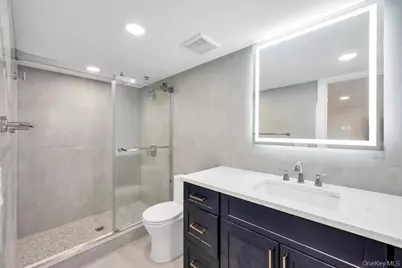 351 Concord Avenue, East Meadow, NY 11554 - Photo 32