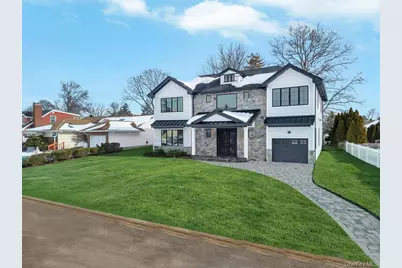 351 Concord Avenue, East Meadow, NY 11554 - Photo 24