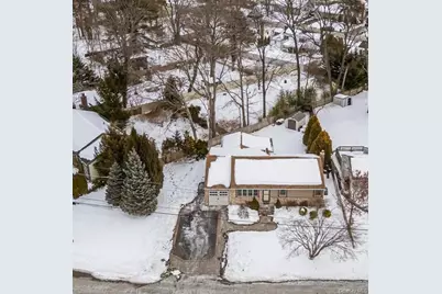 18 Robert Drive, Huntington, NY 11743 - Photo 30