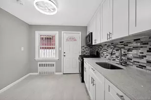 104-24 208th St, Queens Village, NY 11429 - Photo 8