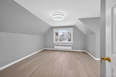 10424 208th Street, Queens Village, NY 11429 - Photo 16