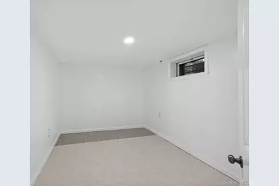 10424 208th Street, Queens Village, NY 11429 - Photo 20