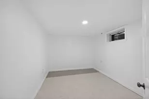 104-24 208th St, Queens Village, NY 11429 - Photo 20