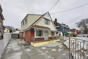 104-24 208th St, Queens Village, NY 11429 - Photo 26