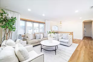 2970 Bond Dr, Merrick, NY 11566 - Photo 4