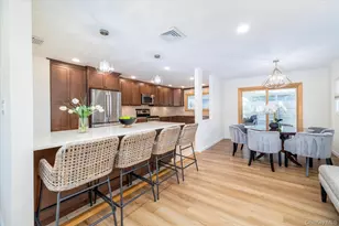 2970 Bond Dr, Merrick, NY 11566 - Photo 6