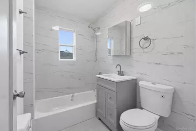 2322 Pearsall Avenue, Bronx, NY 10469 - Photo 26