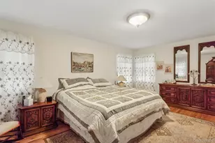 688 Hempstead Ave, Rockville Centre, NY 11570 - Photo 20