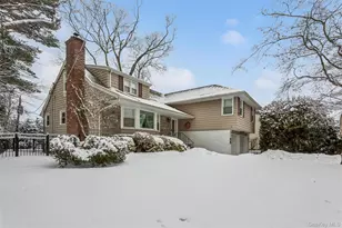 688 Hempstead Ave, Rockville Centre, NY 11570 - Photo 2