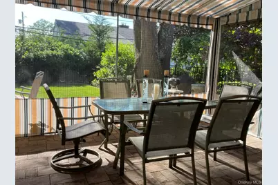 688 Hempstead Avenue, Rockville Centre, NY 11570 - Photo 14