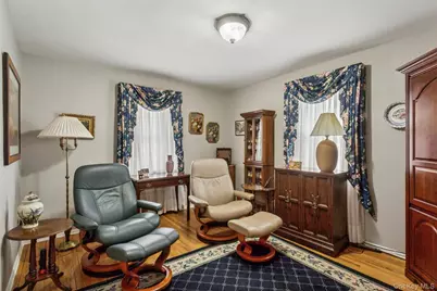 688 Hempstead Avenue, Rockville Centre, NY 11570 - Photo 16