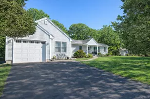 1545 E Gillette Dr, East Marion, NY 11939 - Photo 2