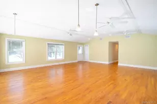 1545 E Gillette Dr, East Marion, NY 11939 - Photo 4