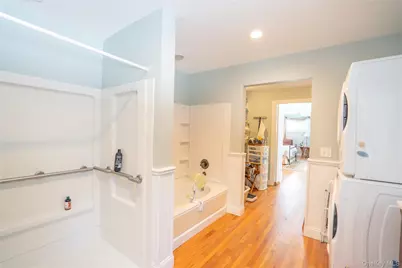 1545 E Gillette Drive, East Marion, NY 11939 - Photo 18