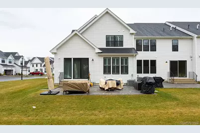 247 Superior Court, Wappingers Falls, NY 12590 - Photo 28