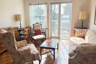 306 Sutton Dr, Mount Kisco, NY 10549 - Photo 2