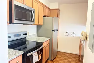 306 Sutton Dr, Mount Kisco, NY 10549 - Photo 10