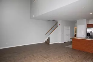 33 Fairfield Ln, Mastic Beach, NY 11951 - Photo 4