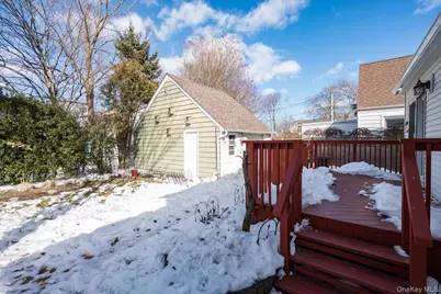 1741 Bushwick Avenue, Merrick, NY 11566 - Photo 30