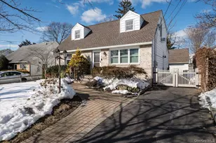 1741 Bushwick Ave, Merrick, NY 11566 - Photo 2