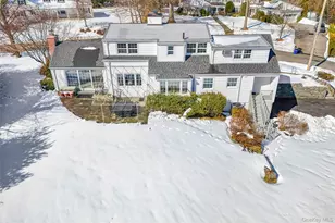 35 Byron Ln, Larchmont, NY 10538 - Photo 24