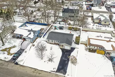 33 Loughlin Drive, Shirley, NY 11967 - Photo 38