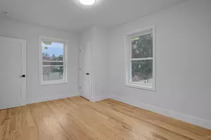 679 E 221st St, Bronx, NY 10467 - Photo 12