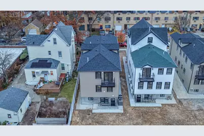 338 E 234th Street, Bronx, NY 10470 - Photo 30