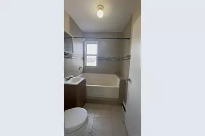 211 Winnikee Avenue #2, Poughkeepsie, NY 12601 - Photo 6