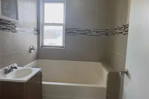 211 Winnikee Ave, Poughkeepsie, NY 12601 - Photo 6